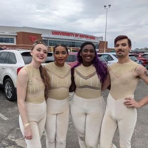 Meet your Posher, Devin